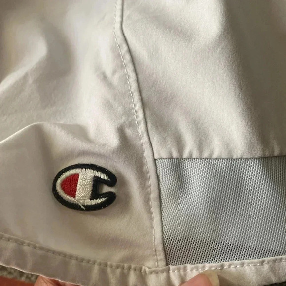 white champion shorts - Picture 5 of 5